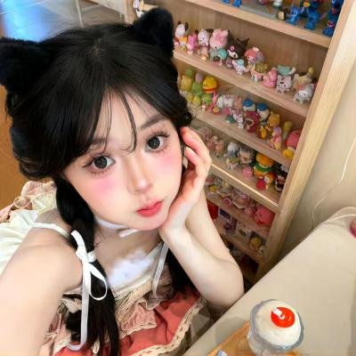 你逃不出我的手掌心